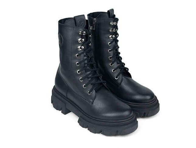 Ecommerce Image Editing shoes — after